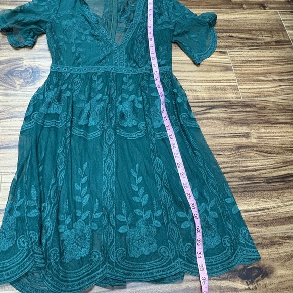 Haute Monde dark green lace overlay dress, size Small - Picture 7 of 11